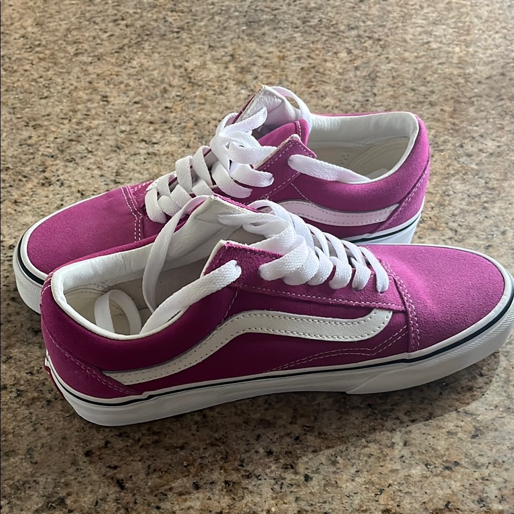 Vans Pink and White Old Skool Sneakers with Signature Stripe